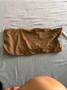 SKIMS Bandeau  color oxide